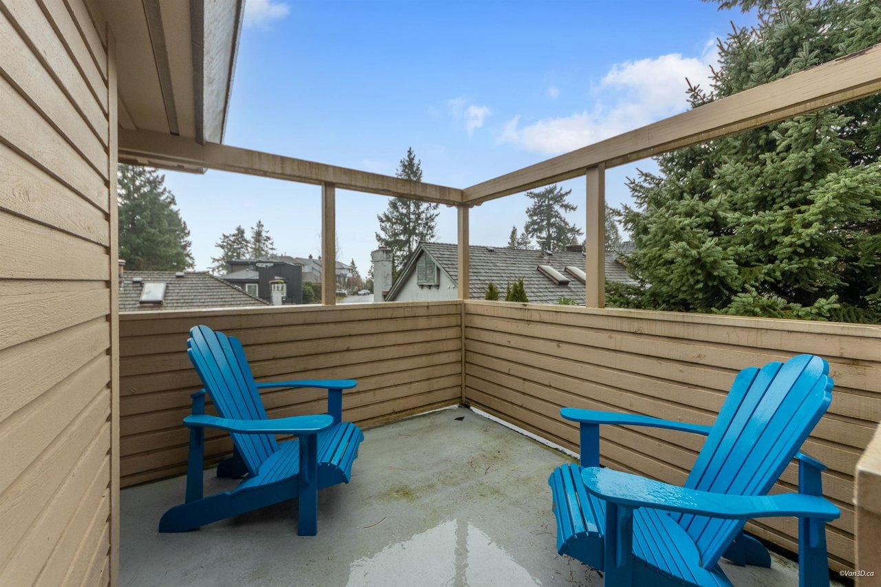 4856 Headland Dr