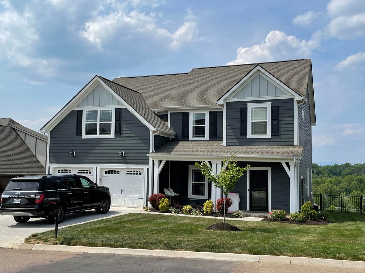 11009 Hunters Knoll Ln