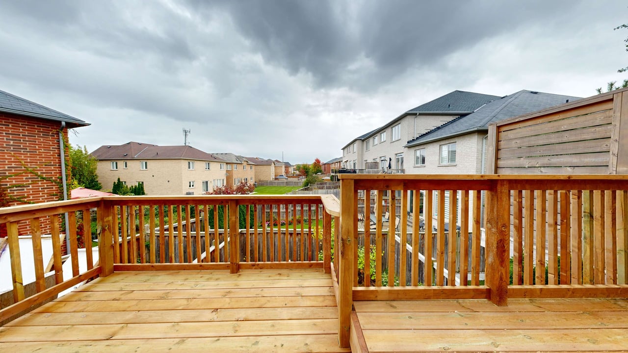 21 Wolf Creek Cres