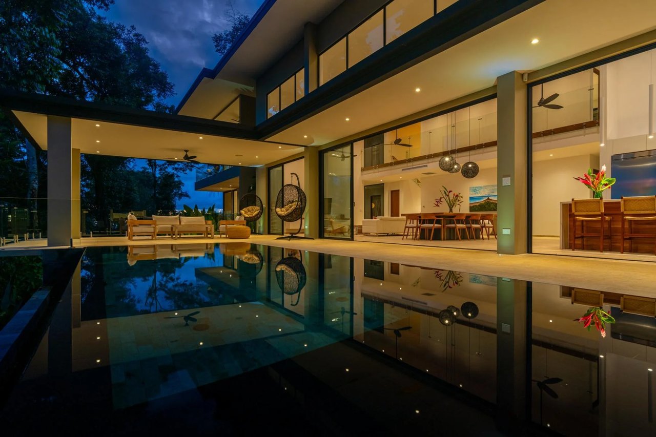 Whale Tail View Ridgetop Home, Uvita, Puntarenas