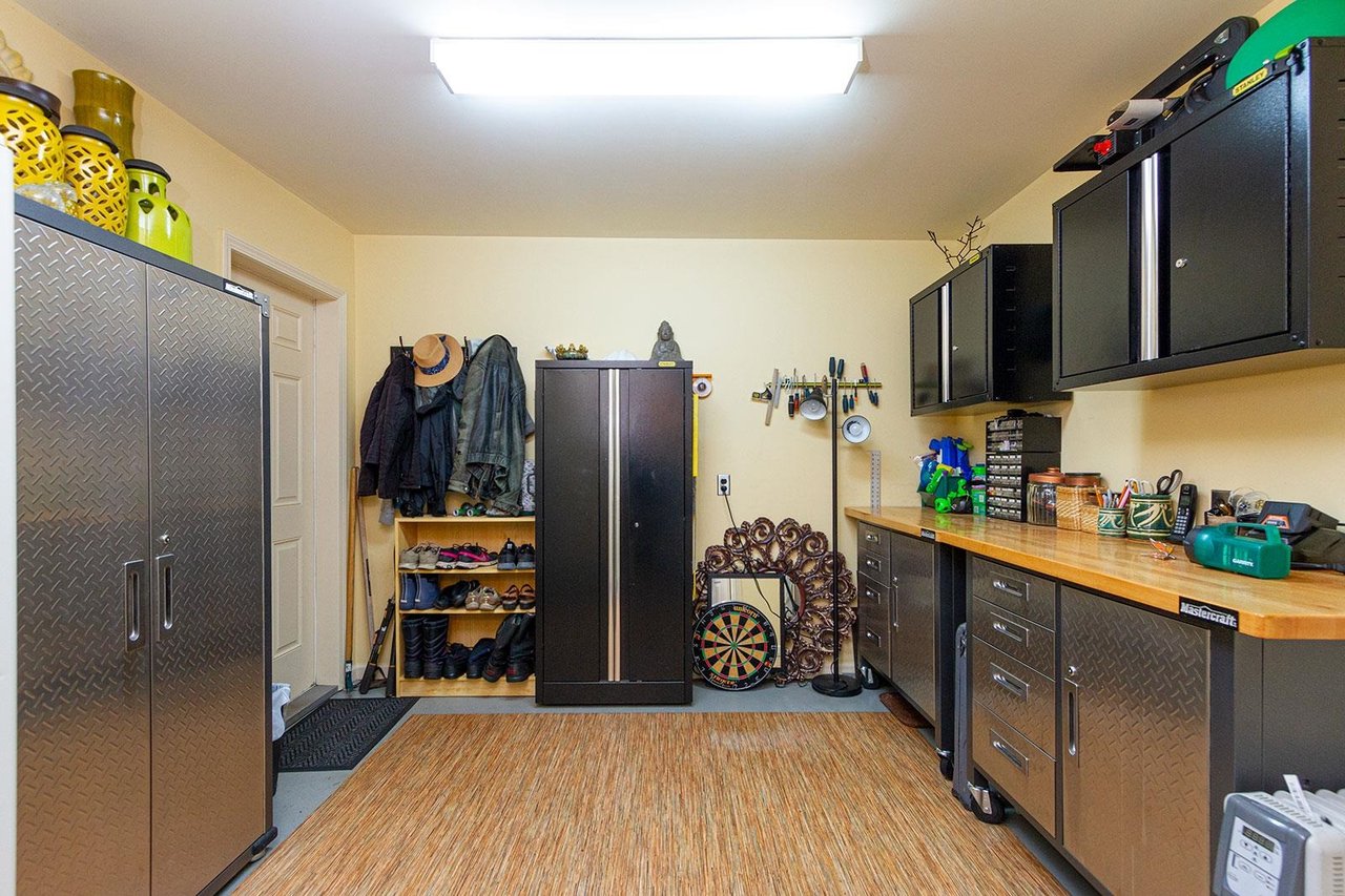 1485 Maple Cres
