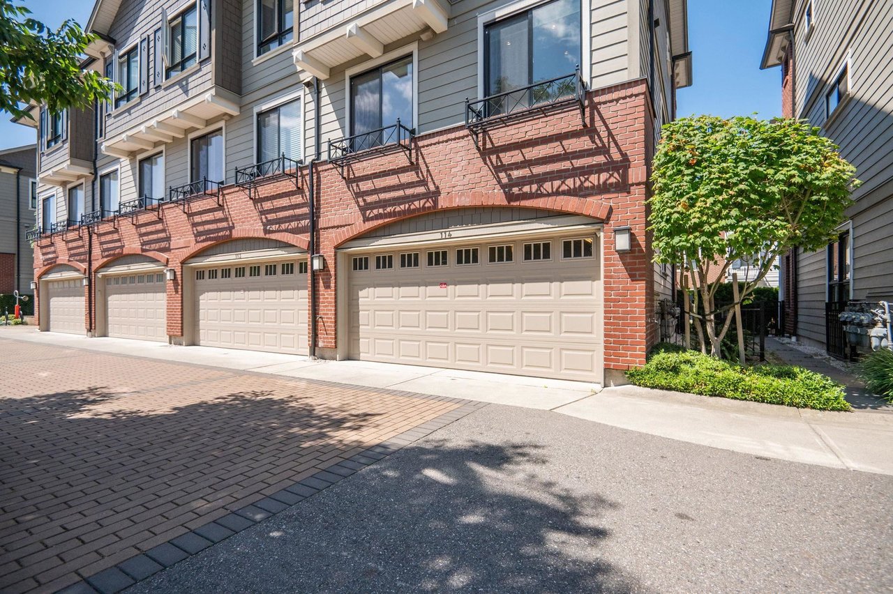 114-9671 Alberta Rd