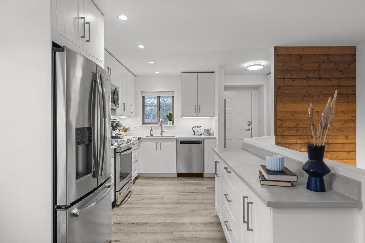 25-3102 Panorama Ridge