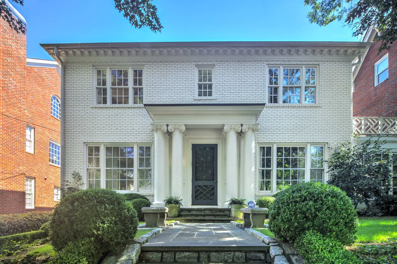 43 Huntington Rd