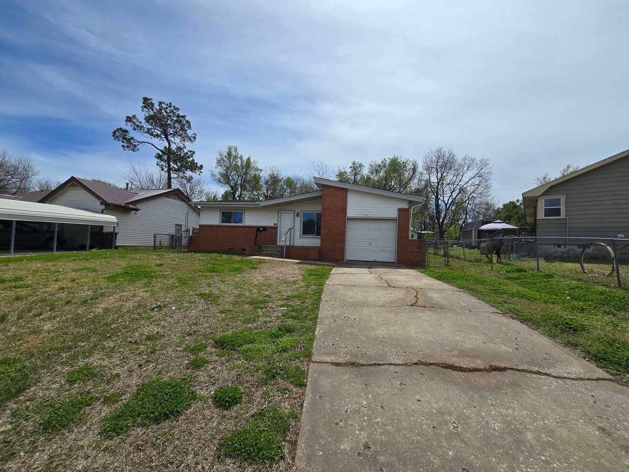 518 W Park 
