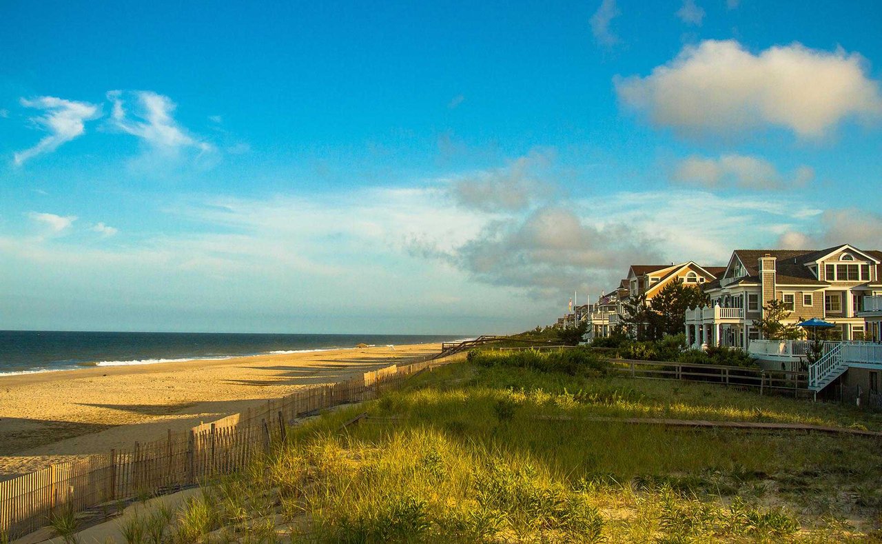 Sea Colony East