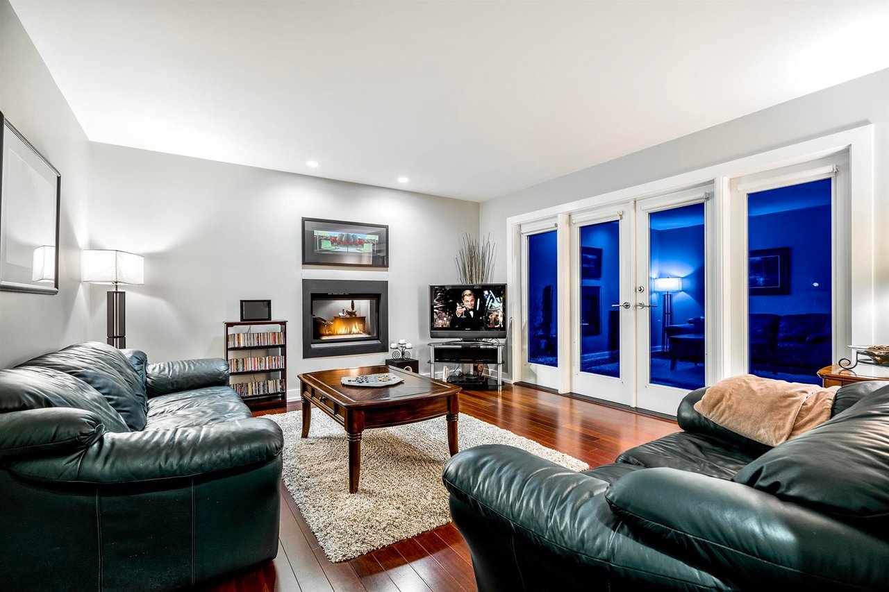 380 Newdale Ct