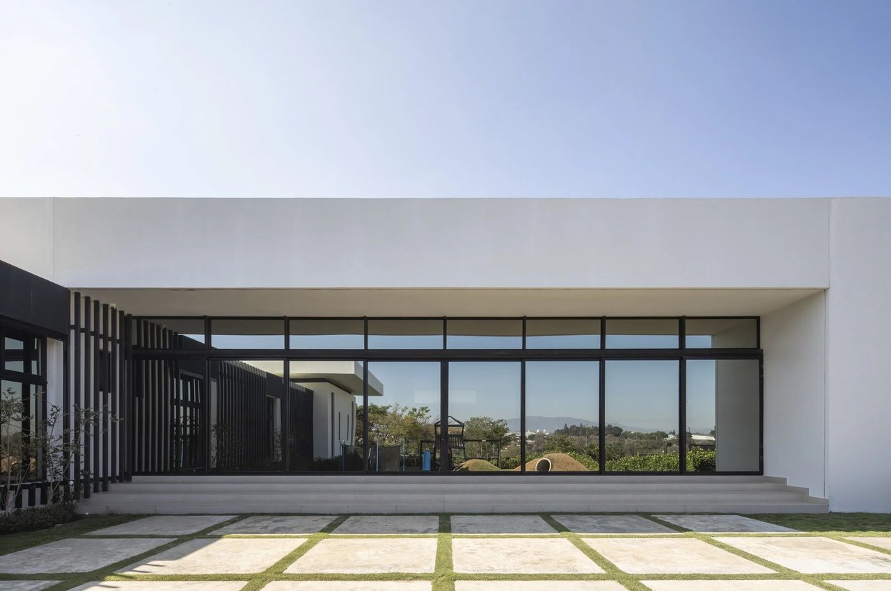 Contemporary Luxury Garden Estate, Heredia