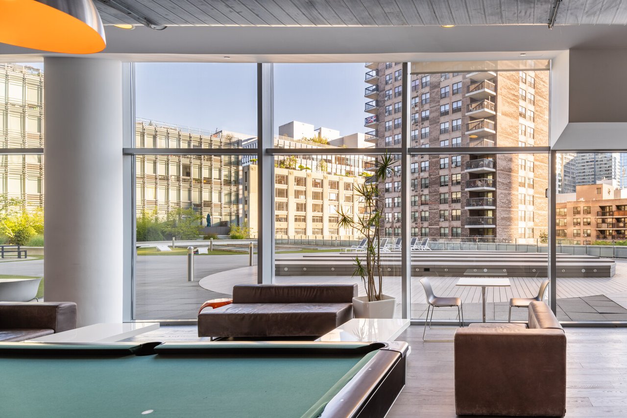 550 West 54th Street, Apt 24A