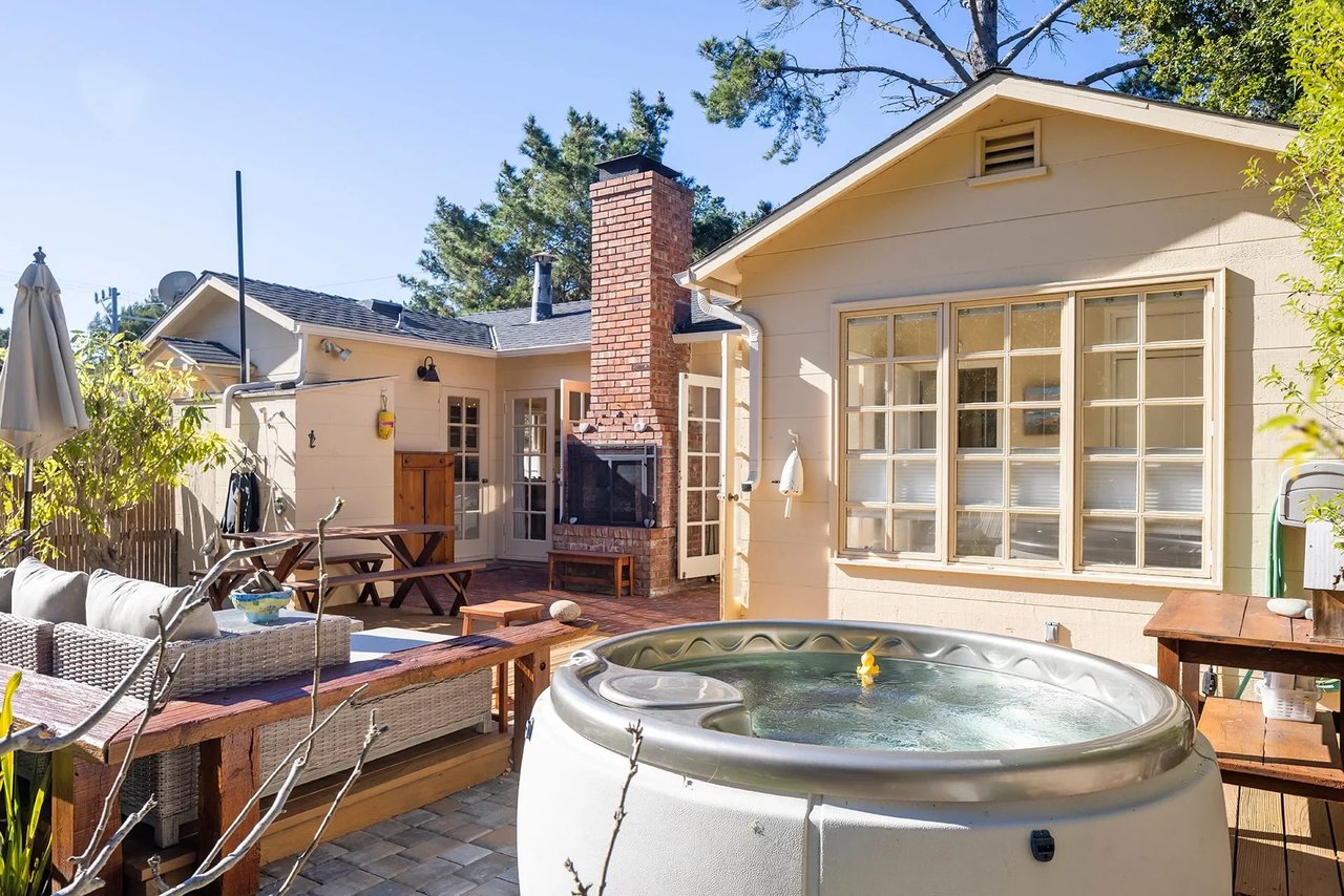 THE PADDLE INN | CARMEL-BY-THE-SEA LUXURY RENTAL