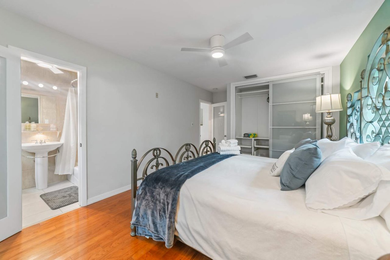 1806 NE 20th St Fort Lauderdale