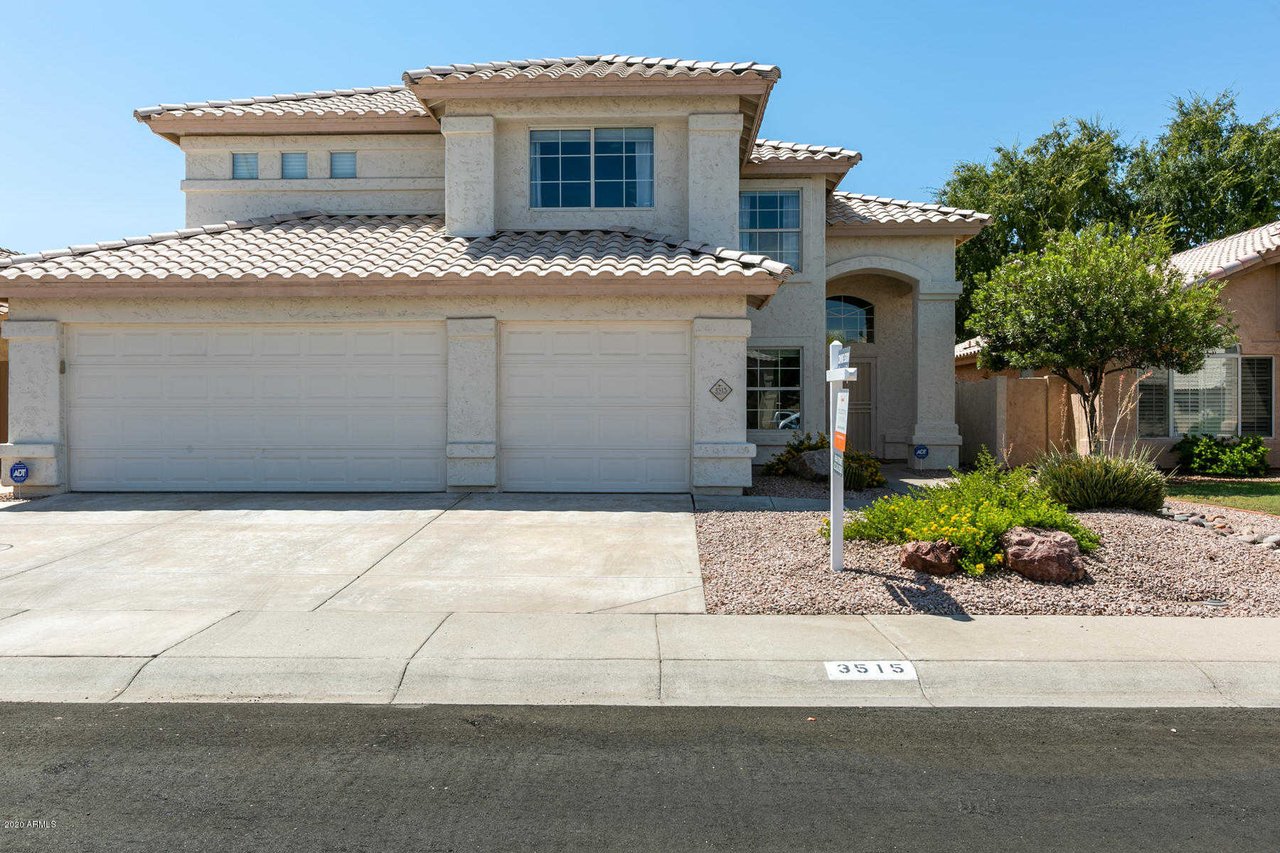 3515 E Kristal Way