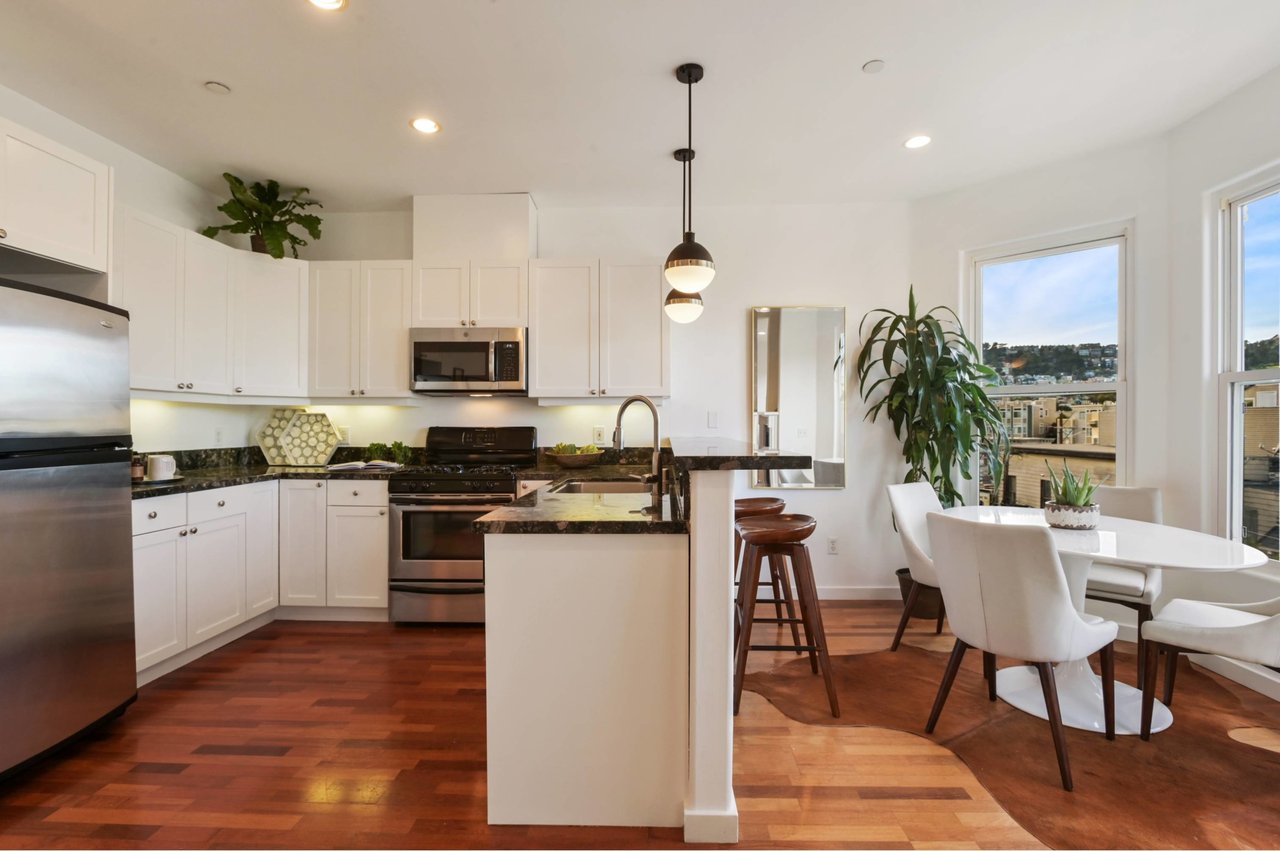199 Tiffany Avenue Unit: 403