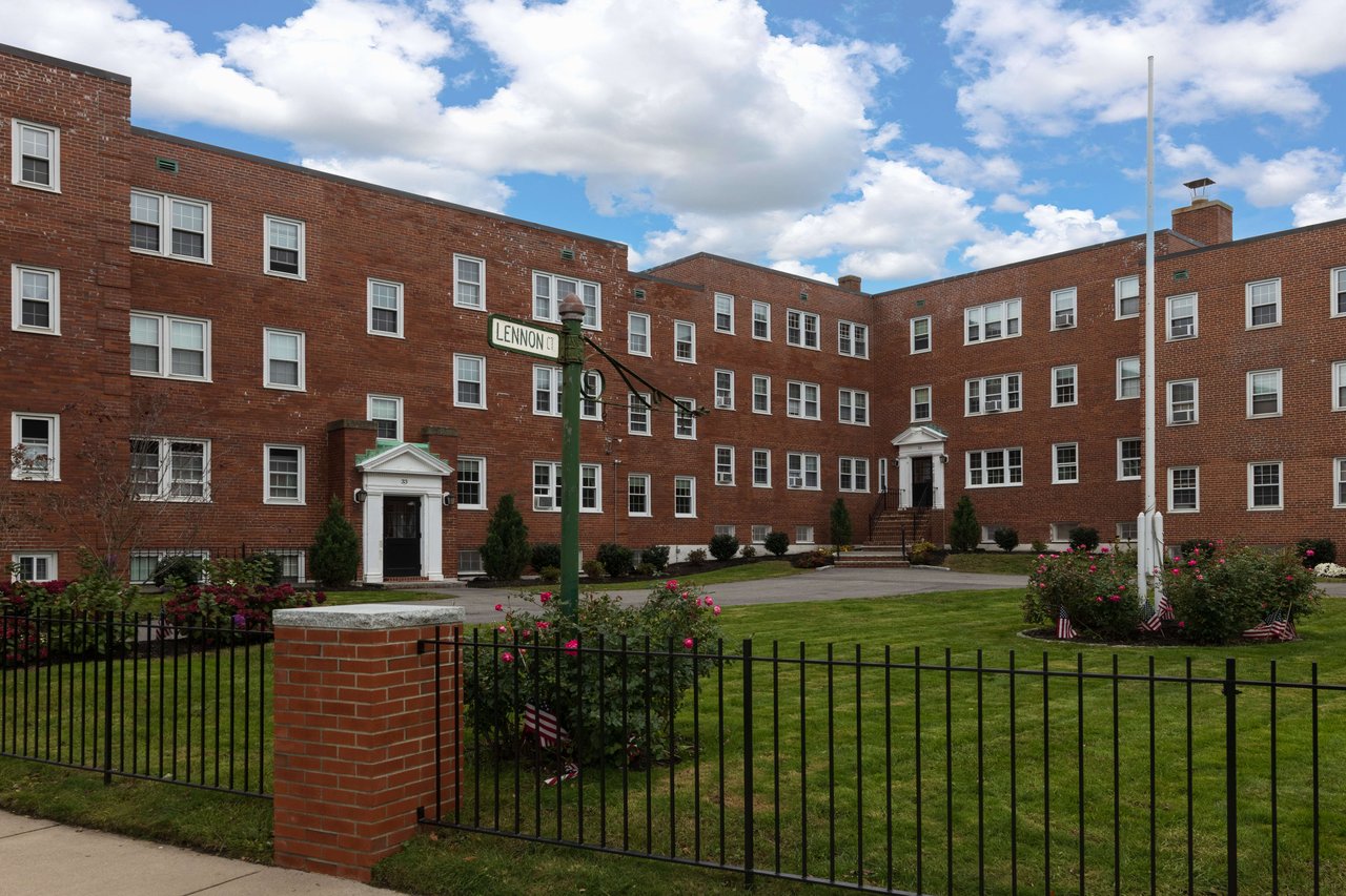 33 Lennon Ct # 31