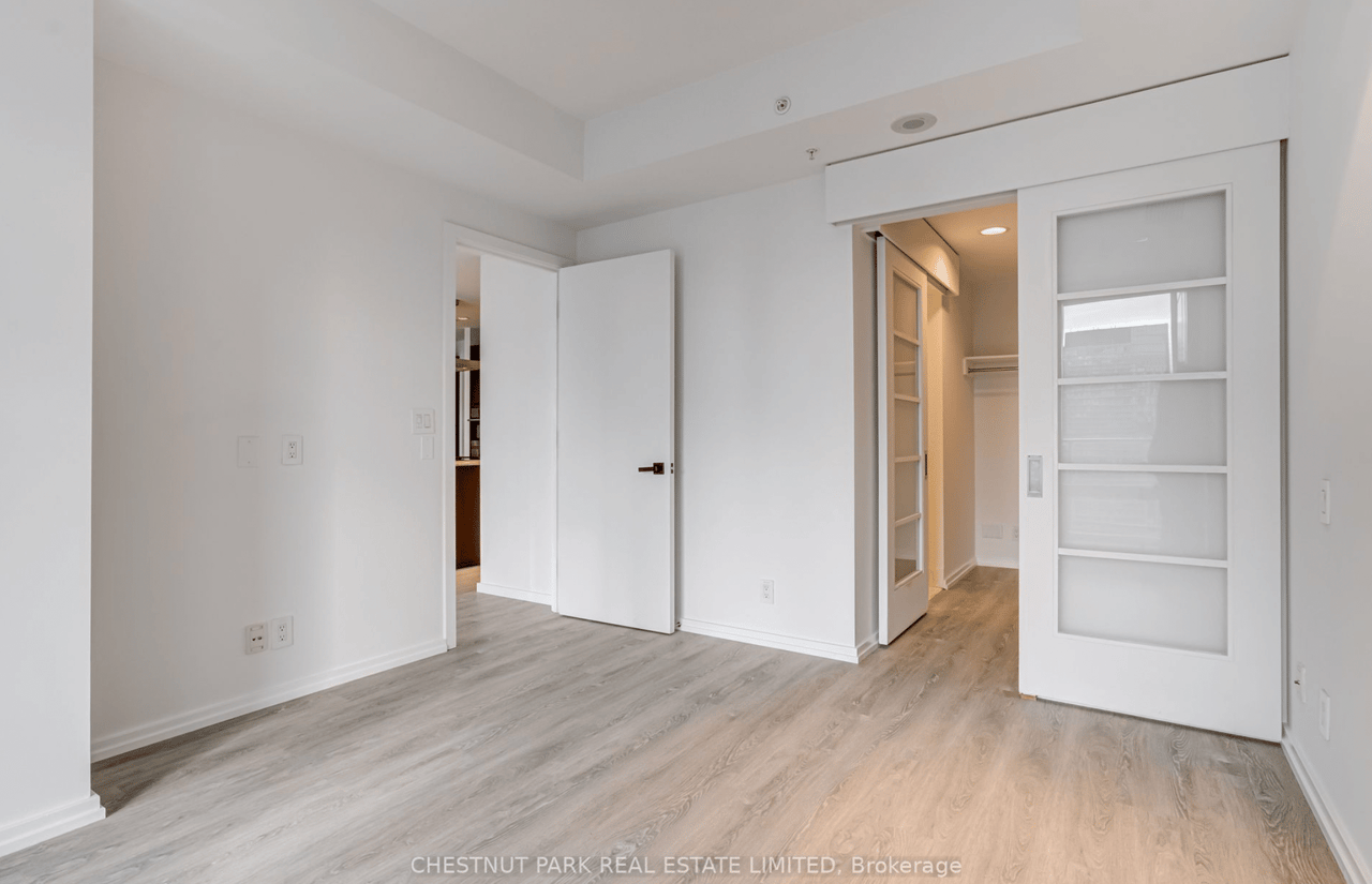 Suite 2903- 180 University Avenue