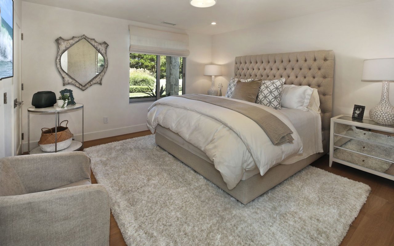 1633 Castle Cove Circle