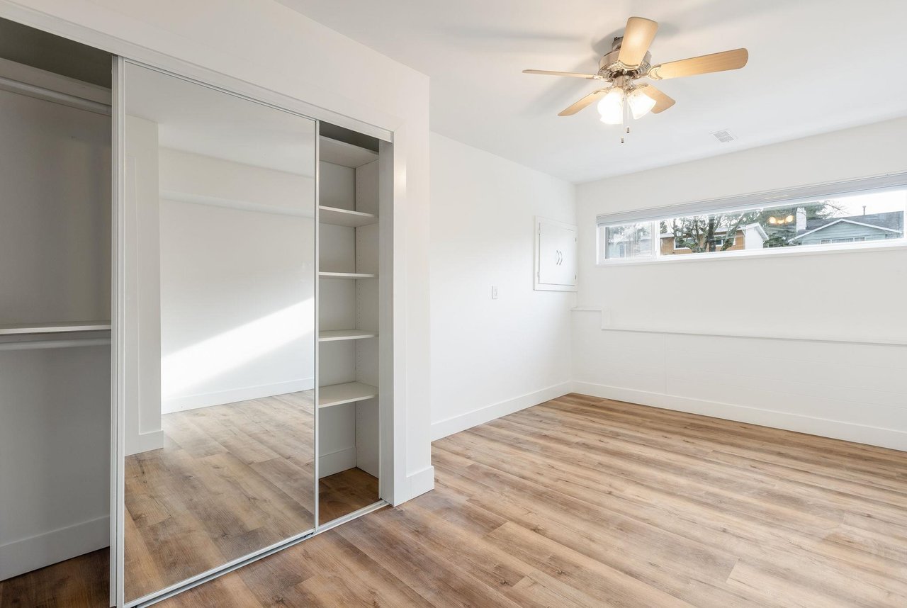 11443 87 Ave