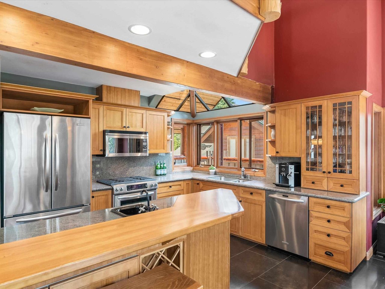 8162 Muirfield Cres