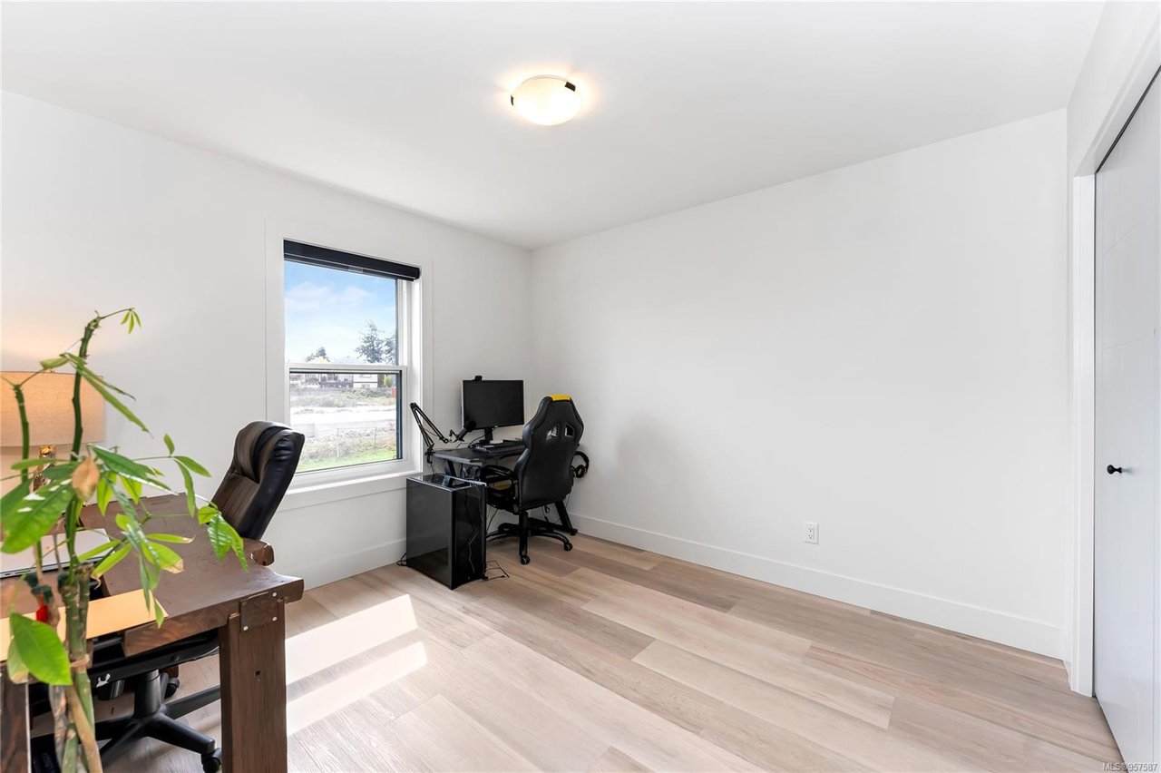 6557 Noblewood Pl