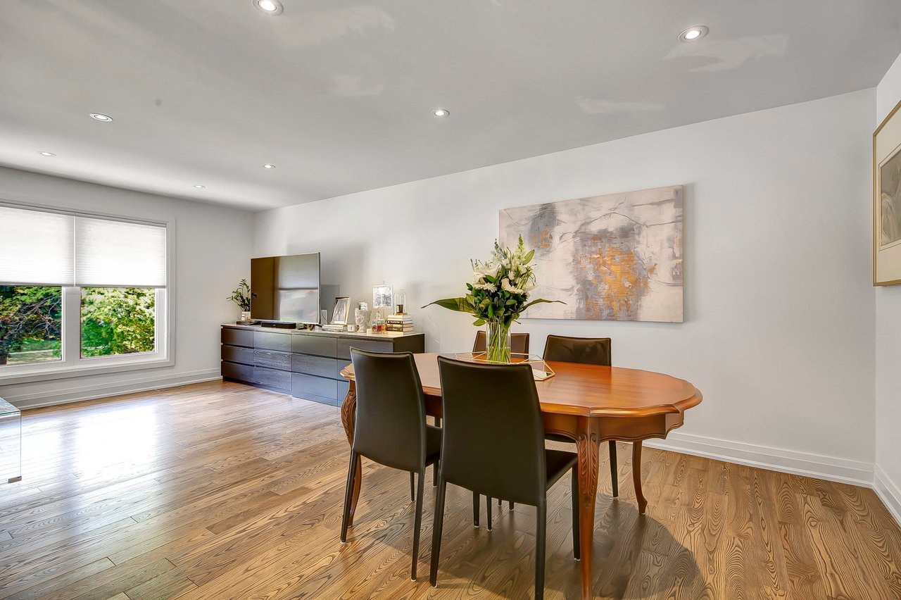 3177 The Credit Woodlands