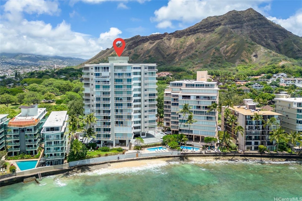 2969 Kalakaua Avenue, Unit 106