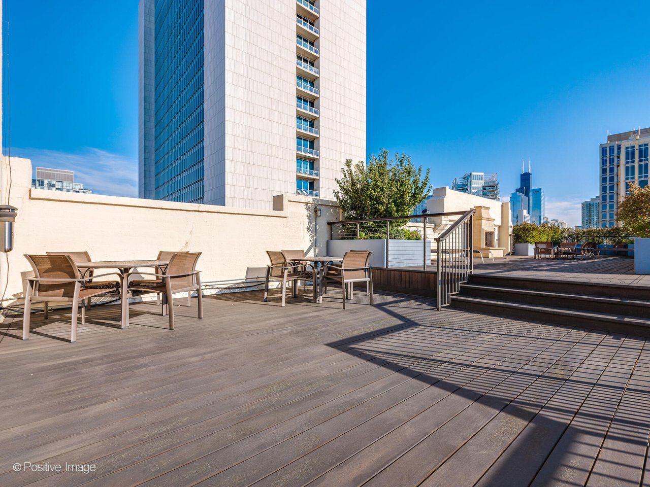 758 N Larrabee St Unit 717