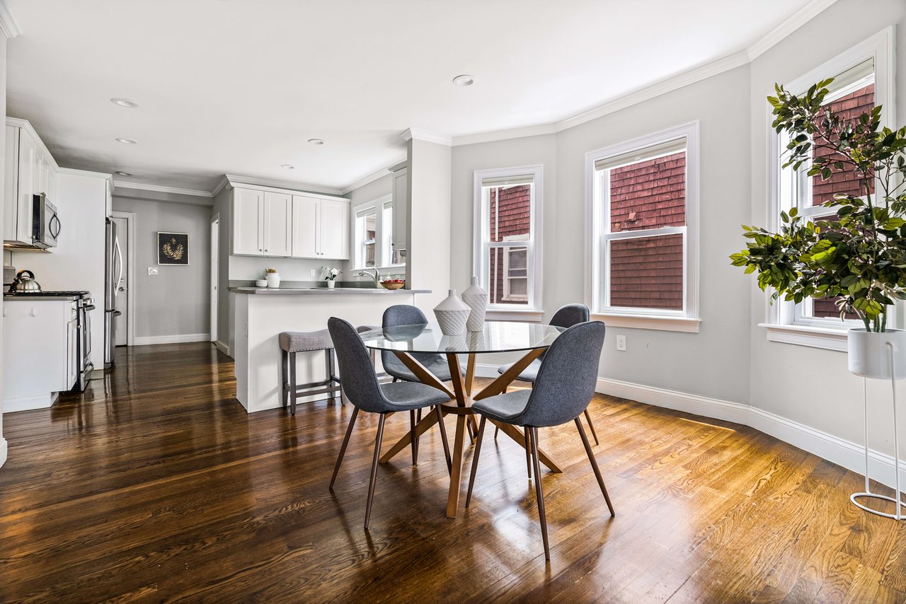 25 Granfield Ave Unit: 2