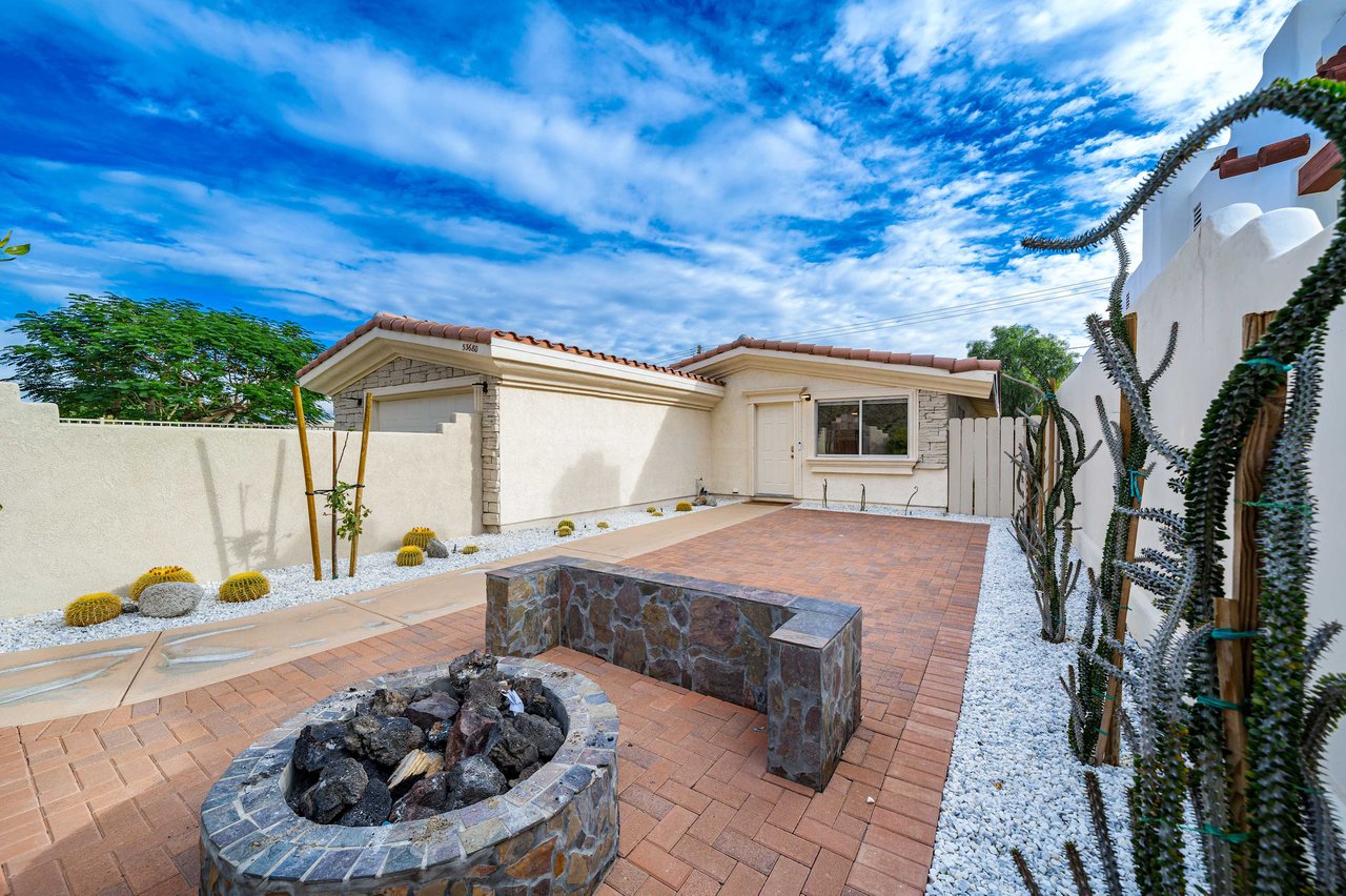 53680 Avenida Montezuma