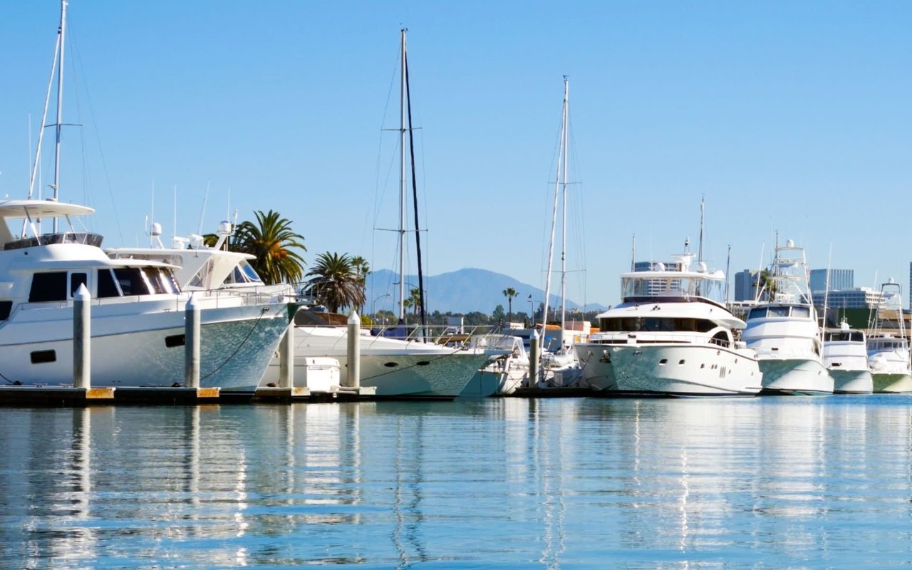 6 Weekend Yachting Destinations from Palm Beach