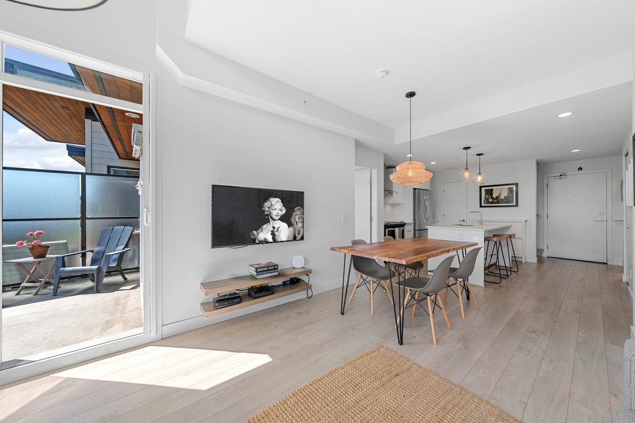 620-723 W 3rd Street, North Vancouver