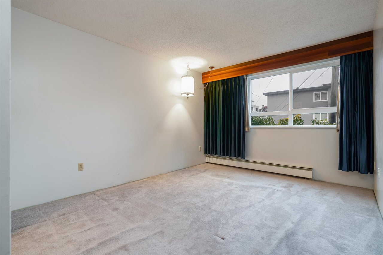 112-319 E 7th Ave