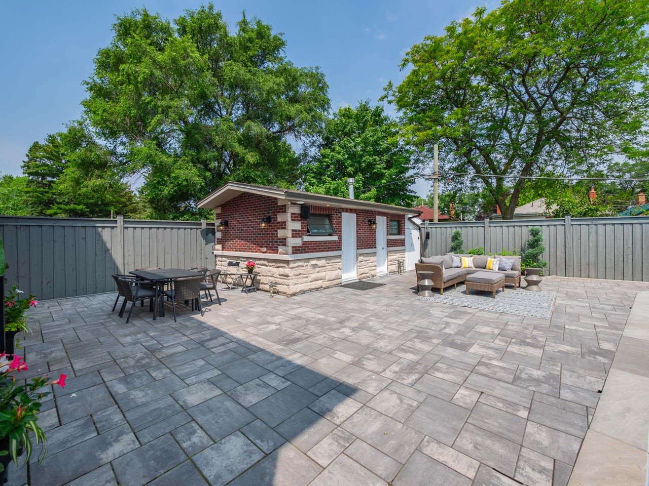 32 Ilfracombe Cres