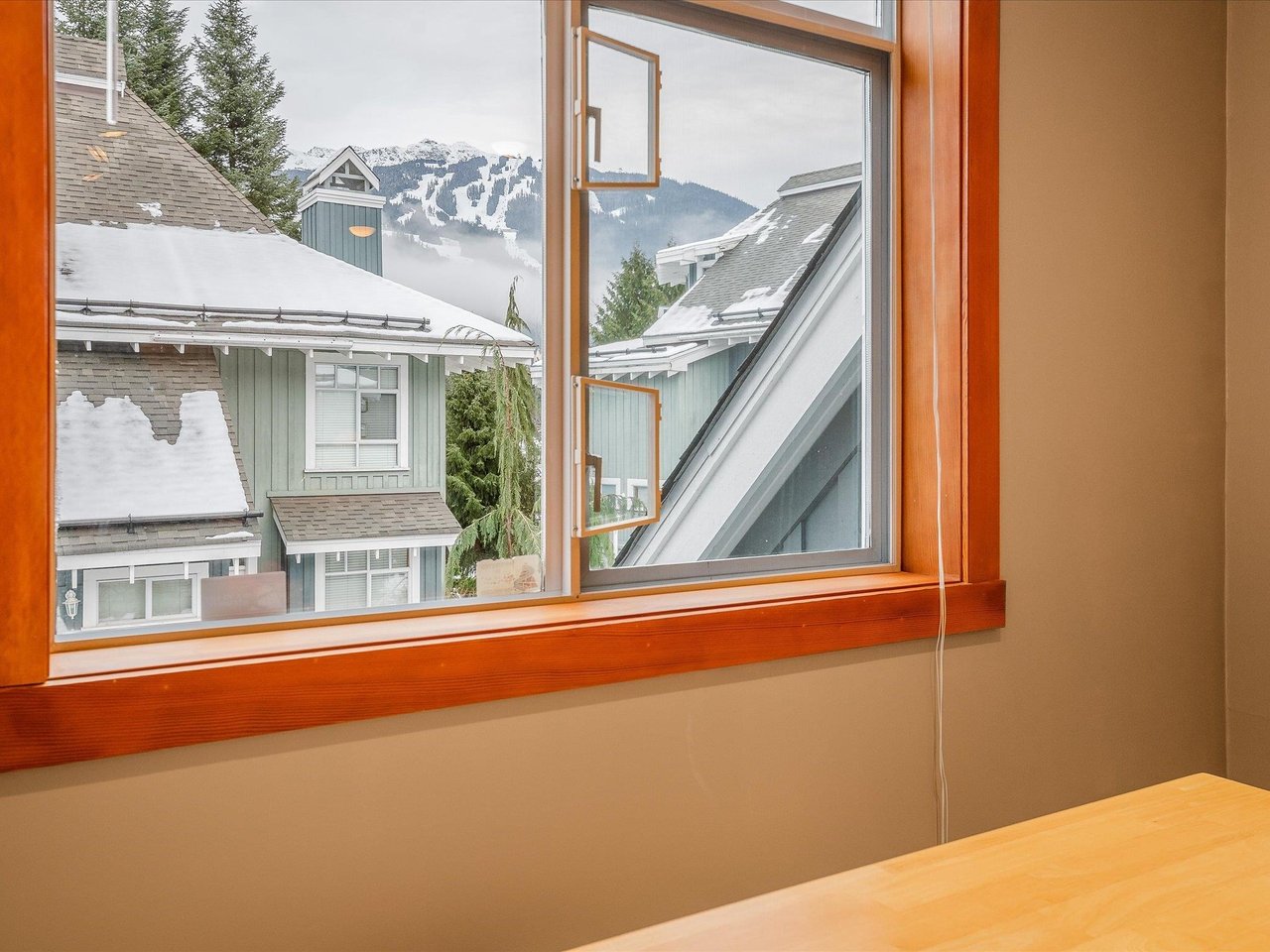 203-4405 Blackcomb Wy