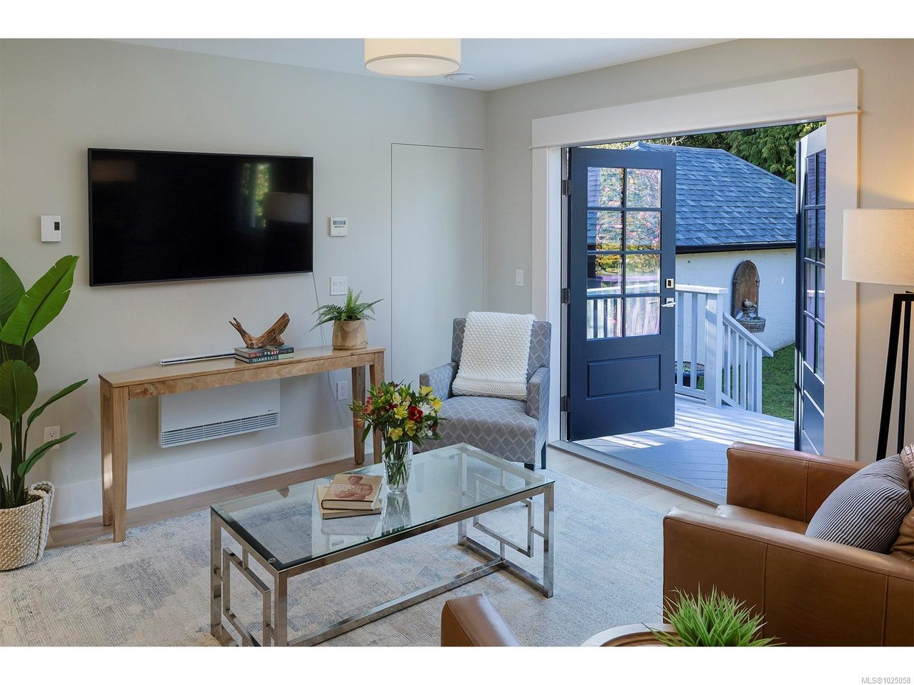 2350 Nottingham Rd, Oak Bay