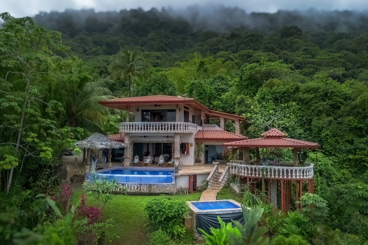 Castillo Puesta del Sol, Escalares - Private 5-Acre Property with Spectacular Ocean View