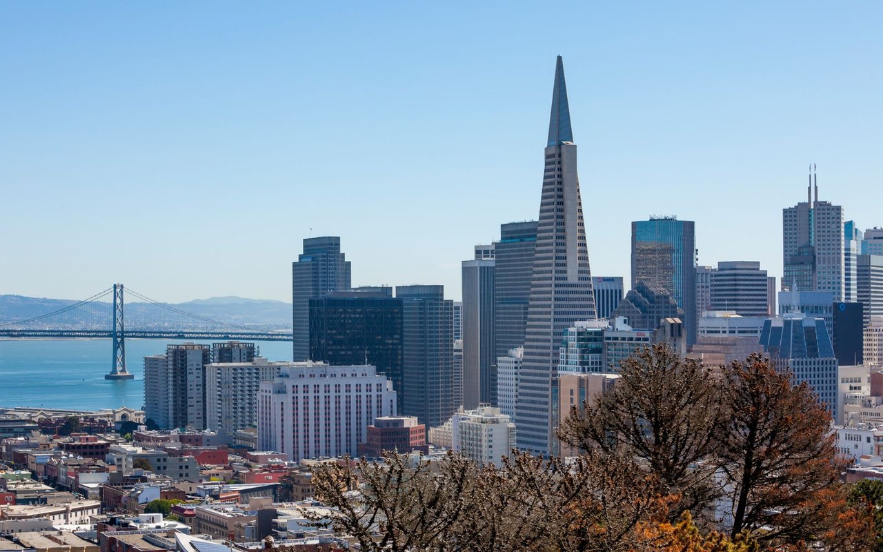 Landmark and Water Views at 945 Green