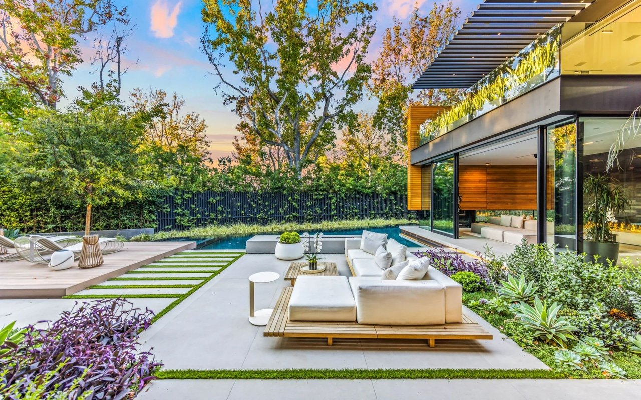 Increase Your Income by Renting Your Hollywood Hills Home