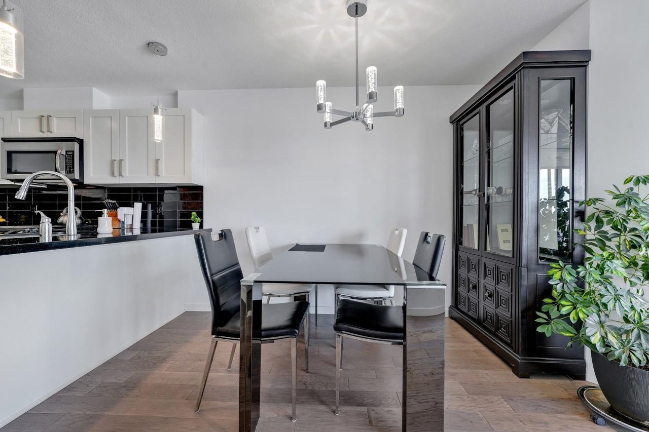 1106-2133 Douglas Road, Burnaby