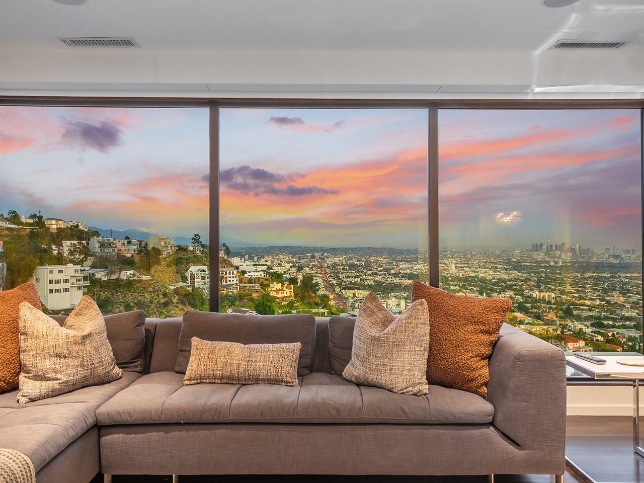 Sunset Terrace 🌅