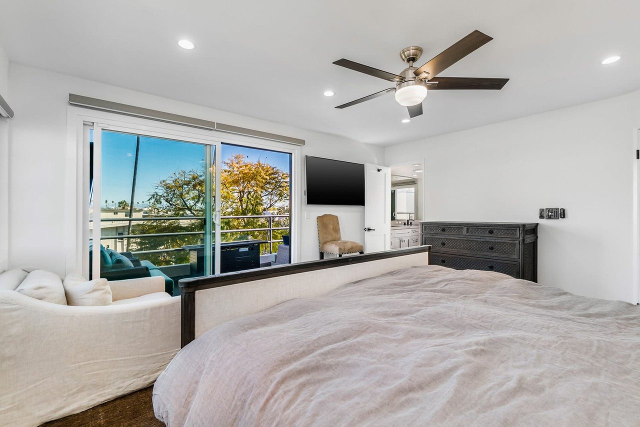 1532 9th Street Unit: 7