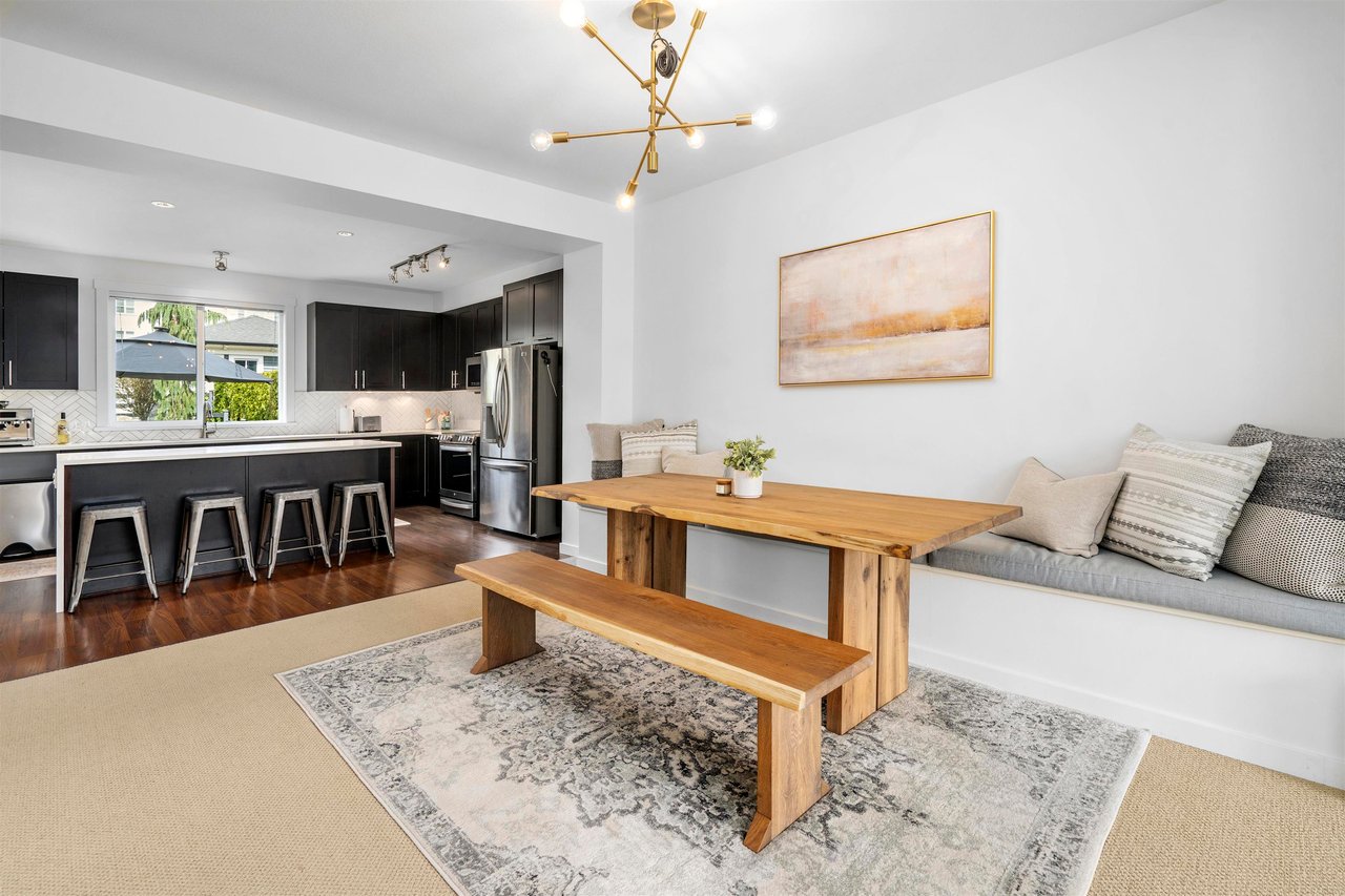 11-3445 Wilkie Ave