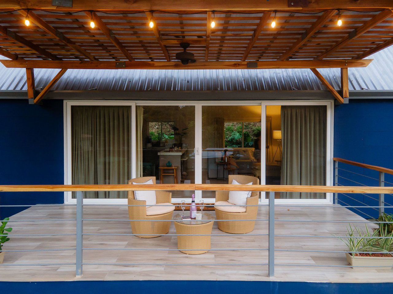 Tropical Rainforest Beach House, Manuel Antonio, Puntarenas