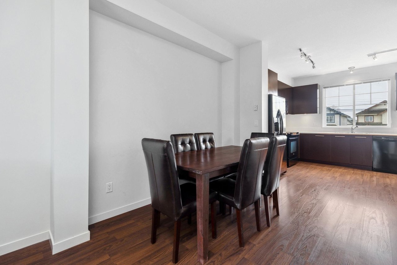 33-7238 189 St