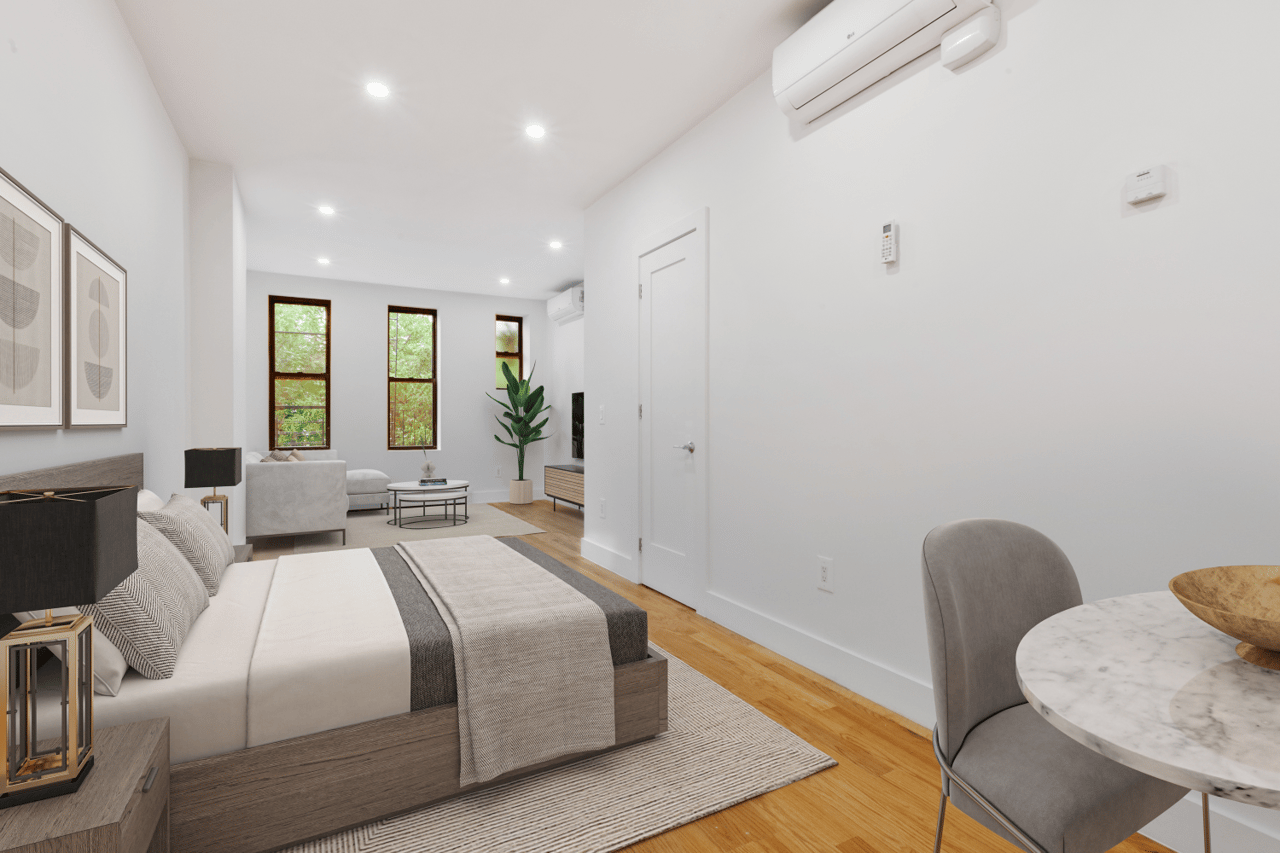 814 Macon Street, Apt A1