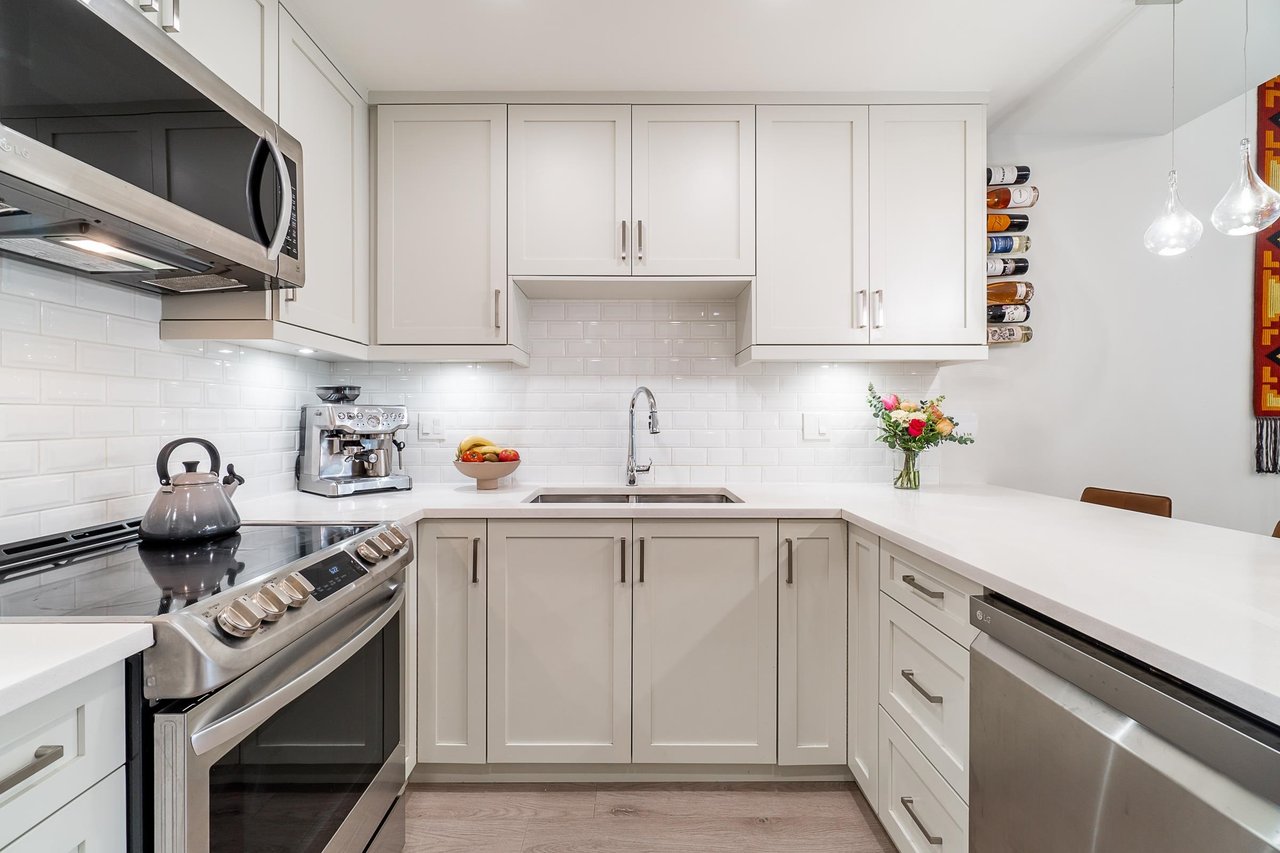 8-2717 Horley St