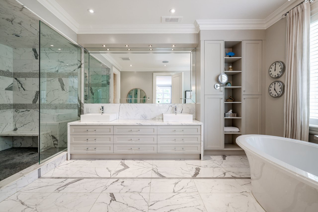 SOLD: Exquisite And Grand Detached Residence