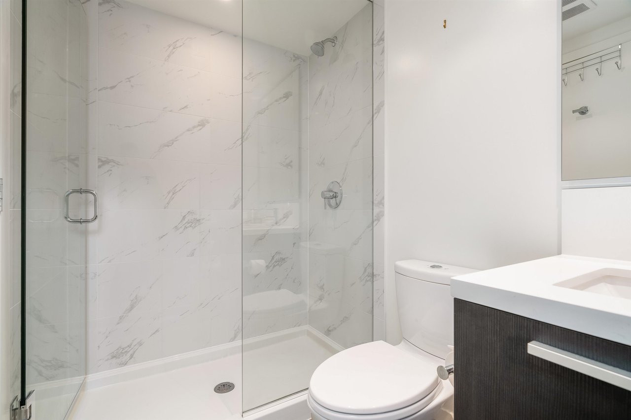 308-6333 Silver Ave