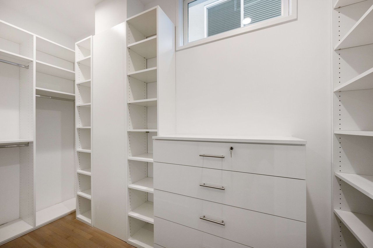 Grand Pacific Heights Apartment
