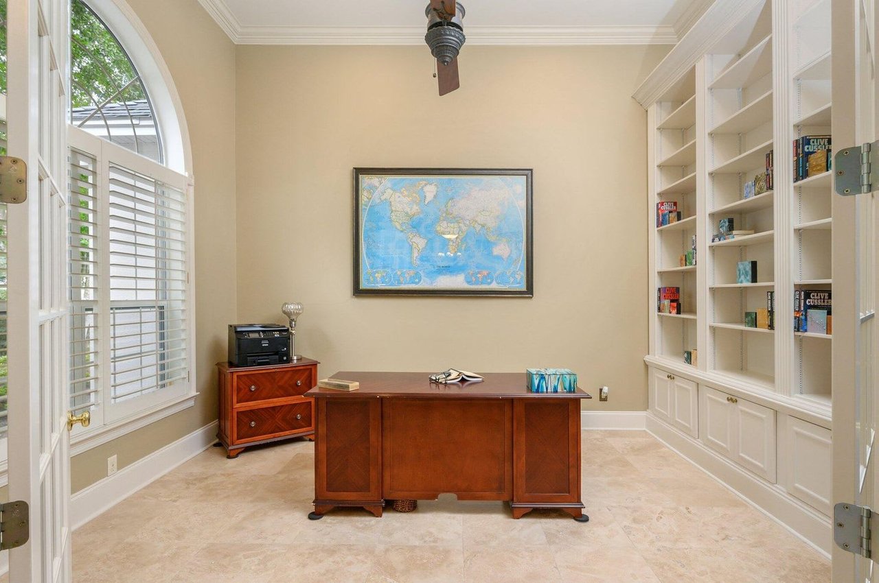 6290 Augusta Cove