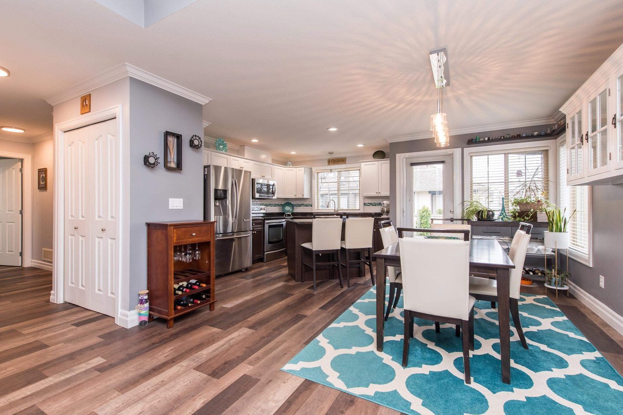 42-6450 Blackwood Ln